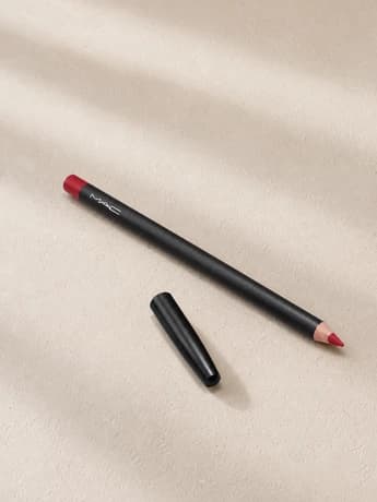 MAC Cosmetics Lip Pencil (Cherry)