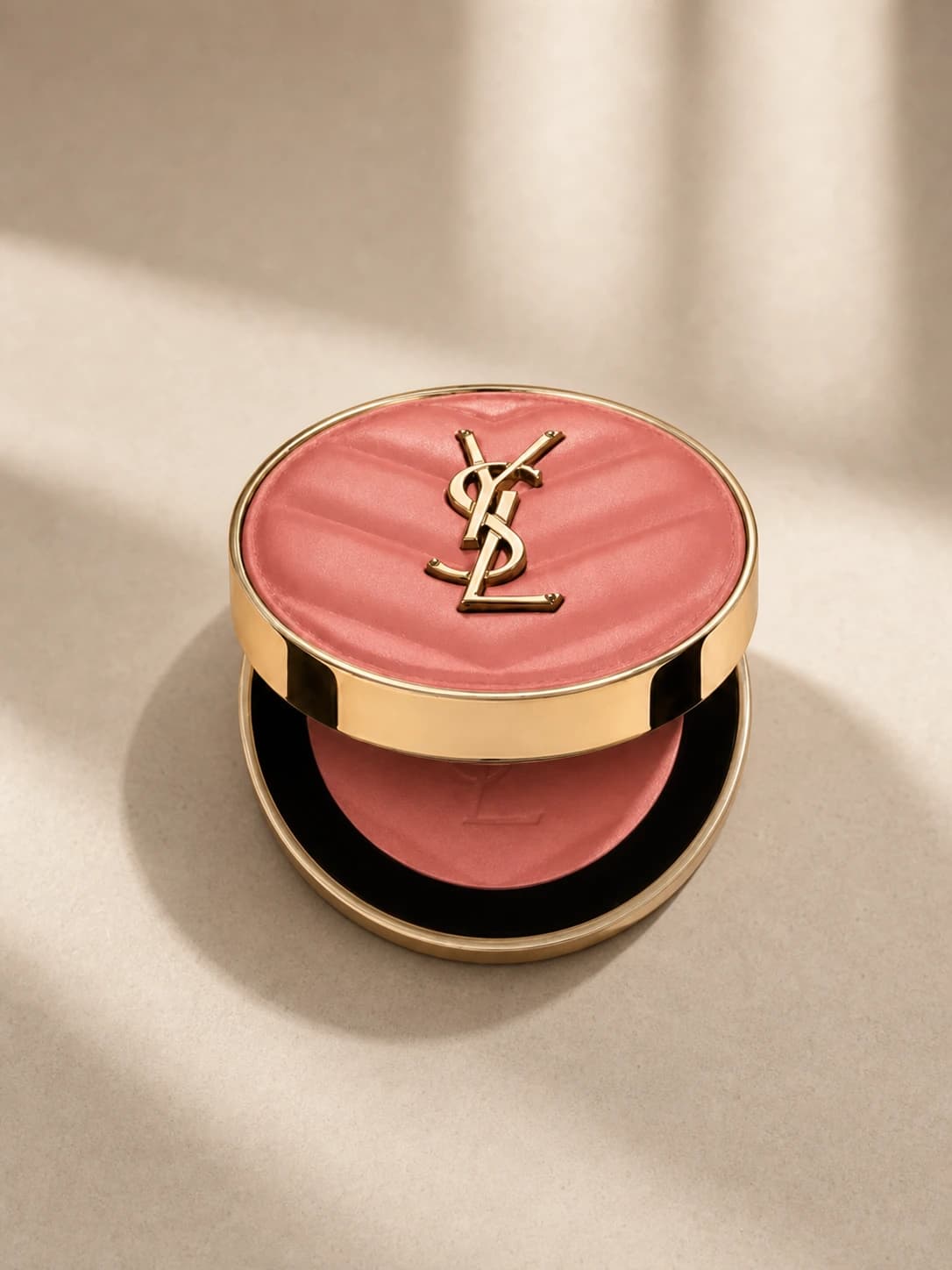 Yves Saint Laurent Blush (37 Peachy Nude)