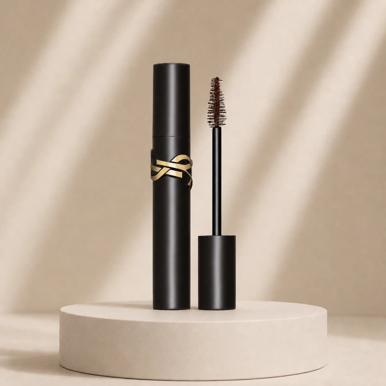 Yves Saint Laurent Mascara (02 Brown)