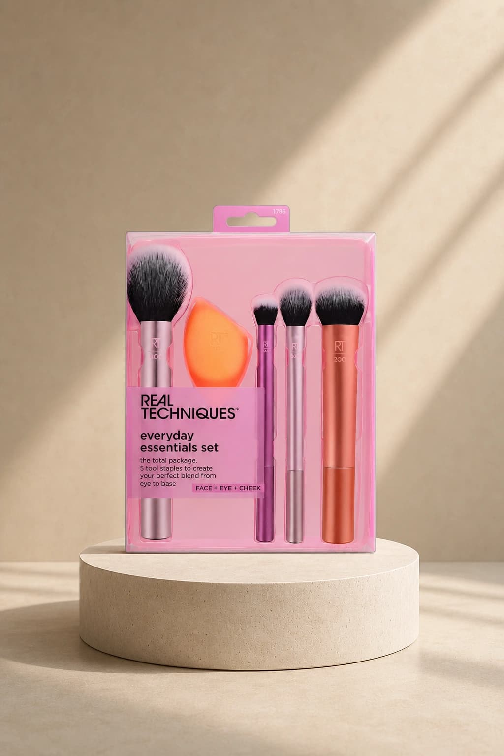 Real Techniques Everyday Essentials Set